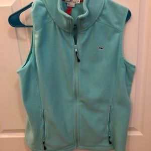 Vineyard vines vest